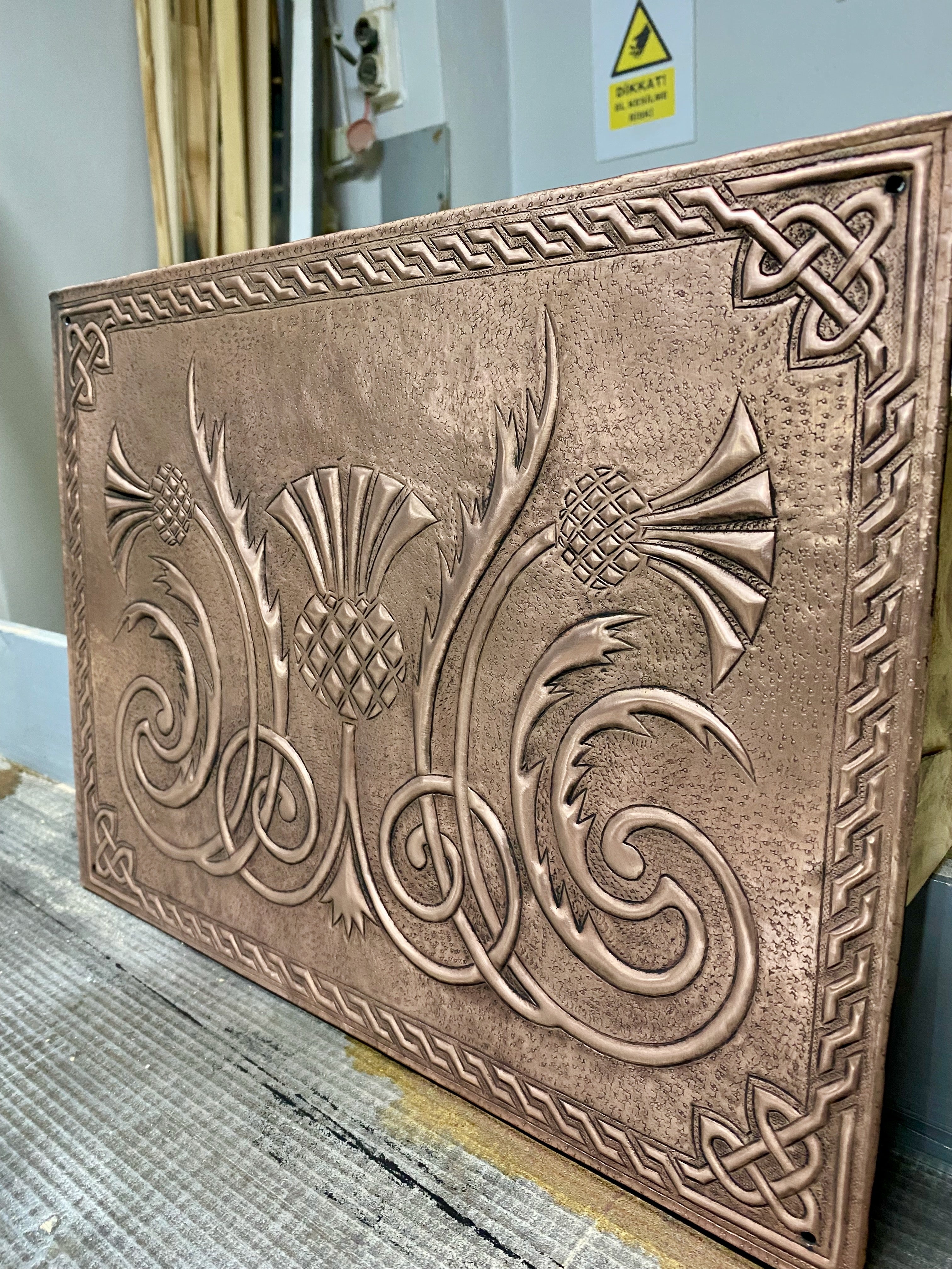 “Highland Thistle Crest” – Celtic Copper Backsplash Panel with Knot Border